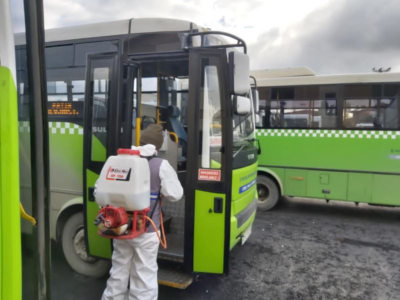 Gebze’de halk otobüsleri  dezenfekte ediliyor
